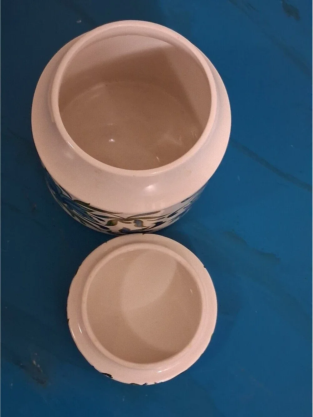 Midwinter Fine Tableware Ceramic Jar with Floral Design